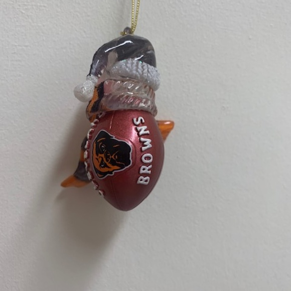 Very Cute Cleveland Browns Christmas Snowman Ornament - Picture 7 of 8
